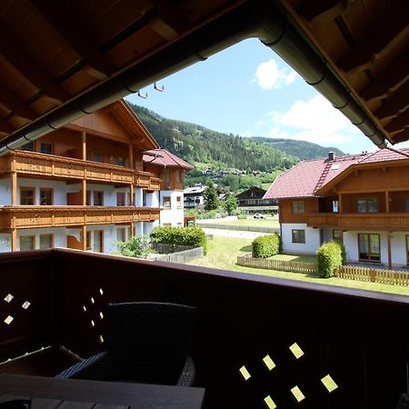 Fewo Kitz - Ski-To-Door Apartment Bad Kleinkirchheim Exterior photo